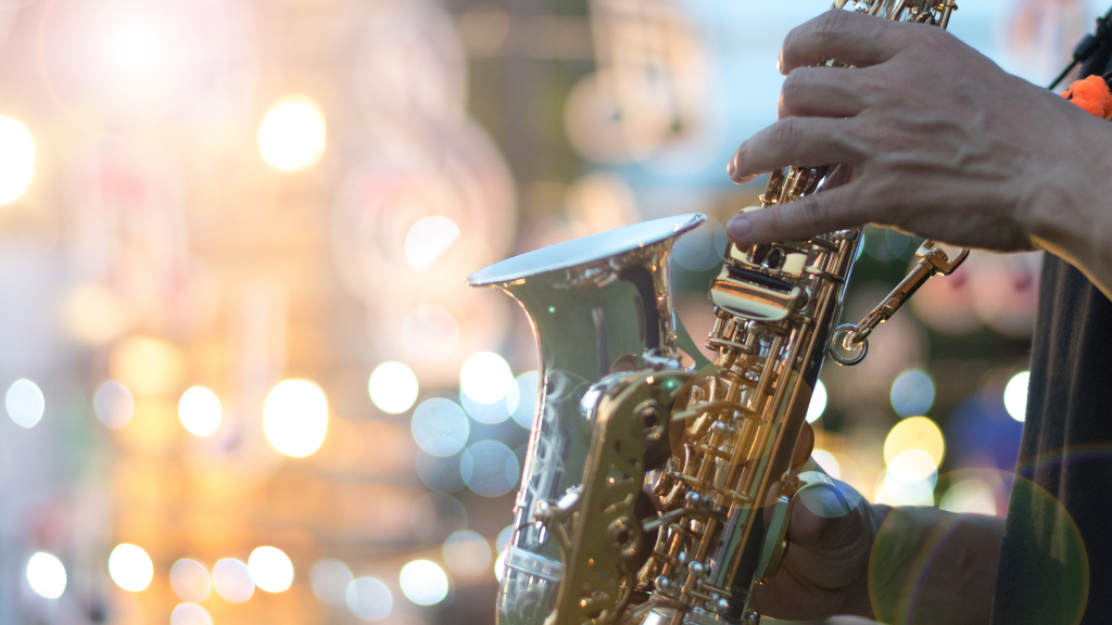 Road trip essentials - spring break packing tips field-notes-new-england-july-events-jazz-festival